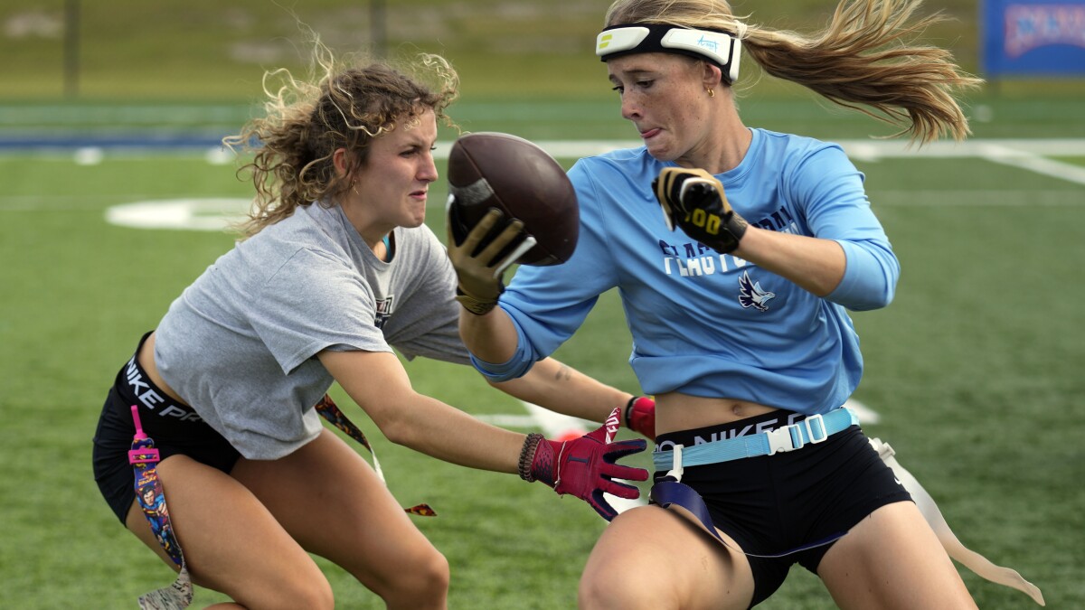 Women's flag football cleats new arrivals